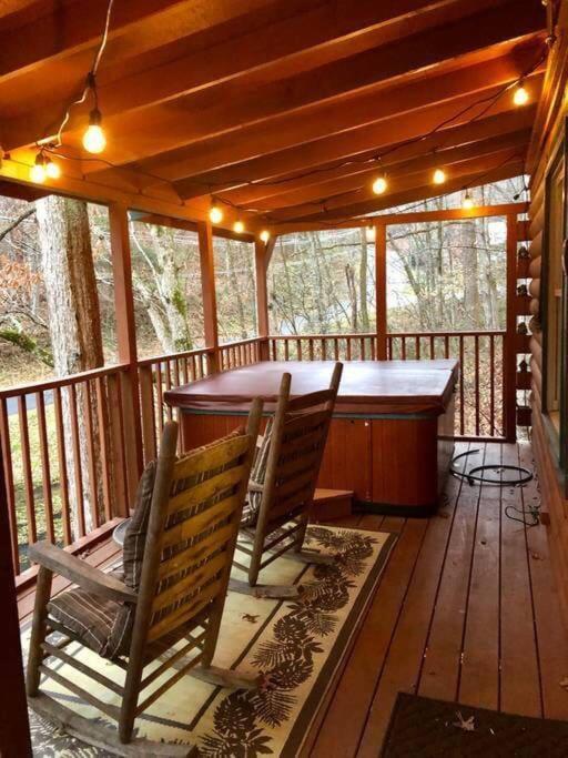 The Fishing Hole Cabin - Sage Vacations Gatlinburg Eksteriør bilde