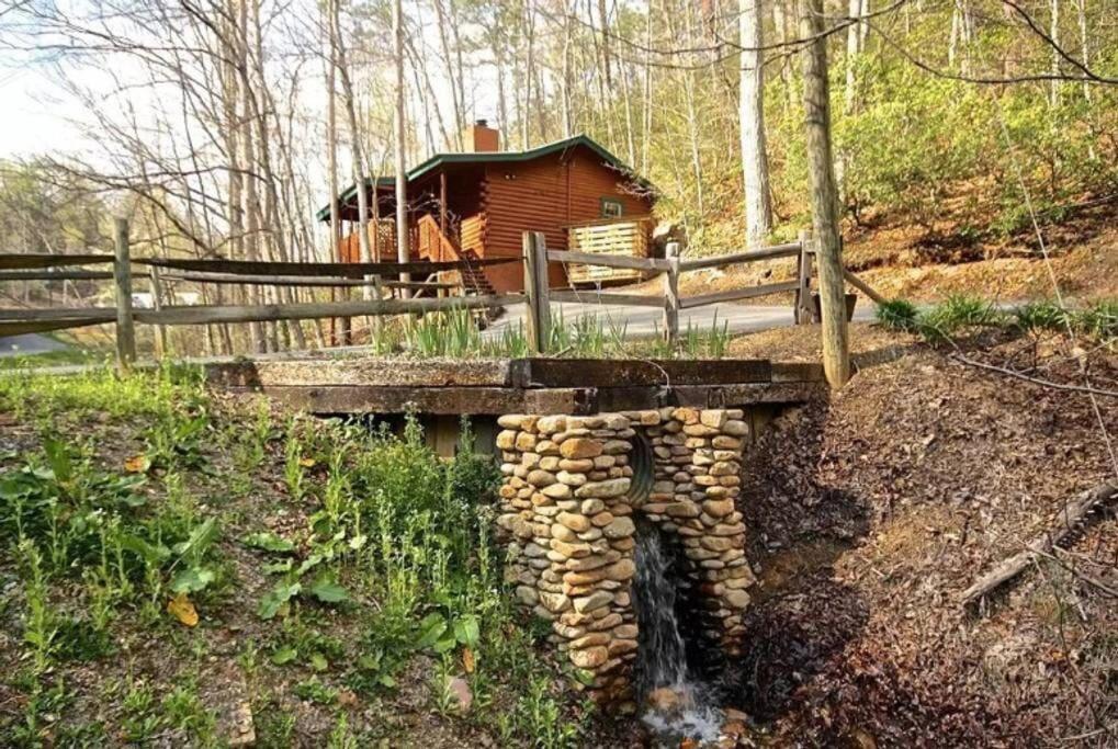 The Fishing Hole Cabin - Sage Vacations Gatlinburg Eksteriør bilde